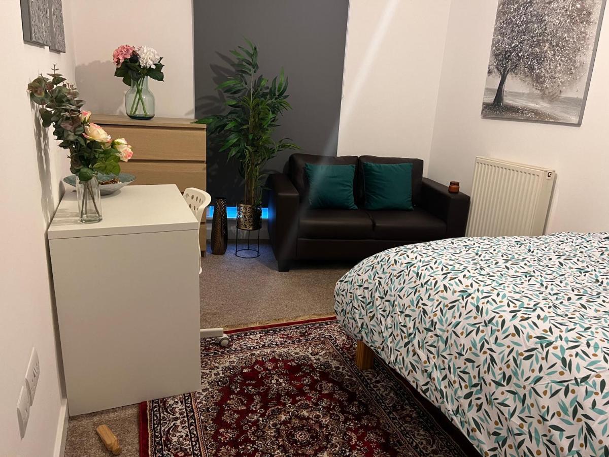 Poplar Guest House Лондон Экстерьер фото