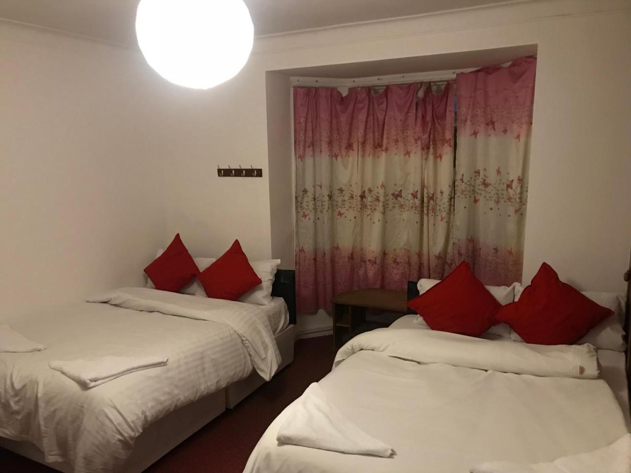 Poplar Guest House Лондон Экстерьер фото